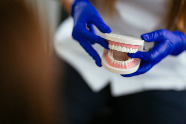 Best Tooth Extraction  in Buenaventura Lakes, FL